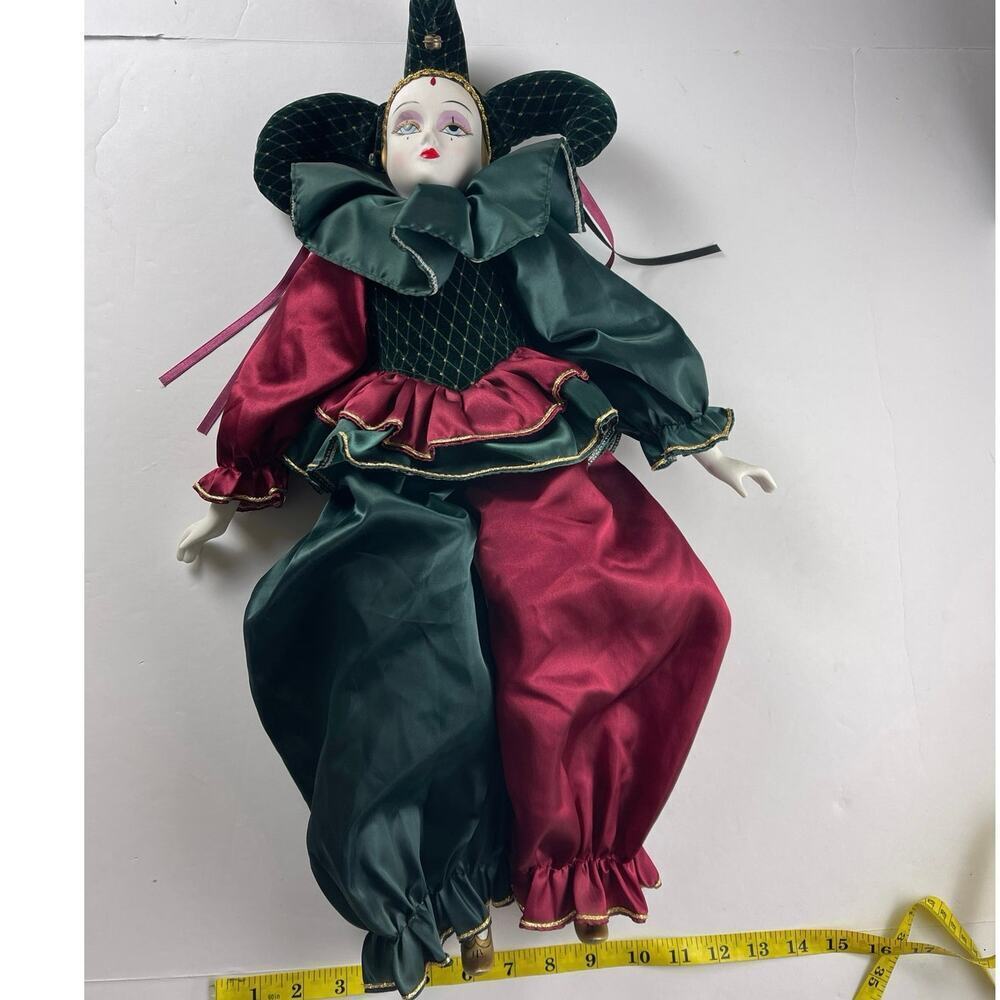 Vintage Collectible Jester Clown Musical Porcelain Doll - Picture 4 of 12